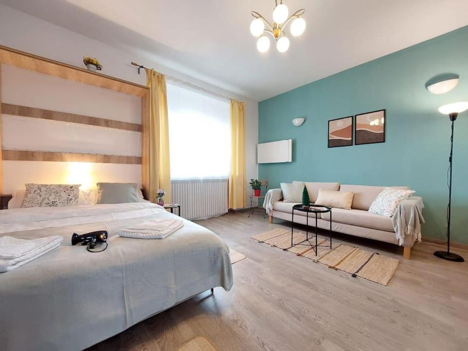 Sweet Dreams Suites Panoramic Studio Zodiac Dorobanti Bucharest Luaran gambar