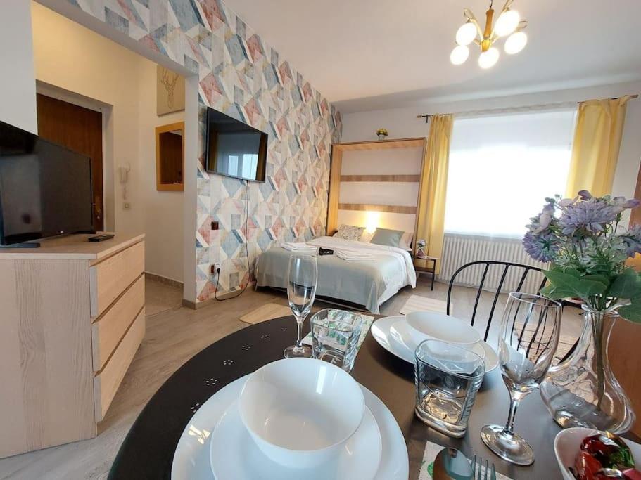 Sweet Dreams Suites Panoramic Studio Zodiac Dorobanti Bucharest Luaran gambar